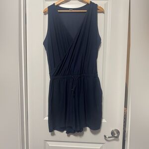 Old Navy Active Navy Blue Top
